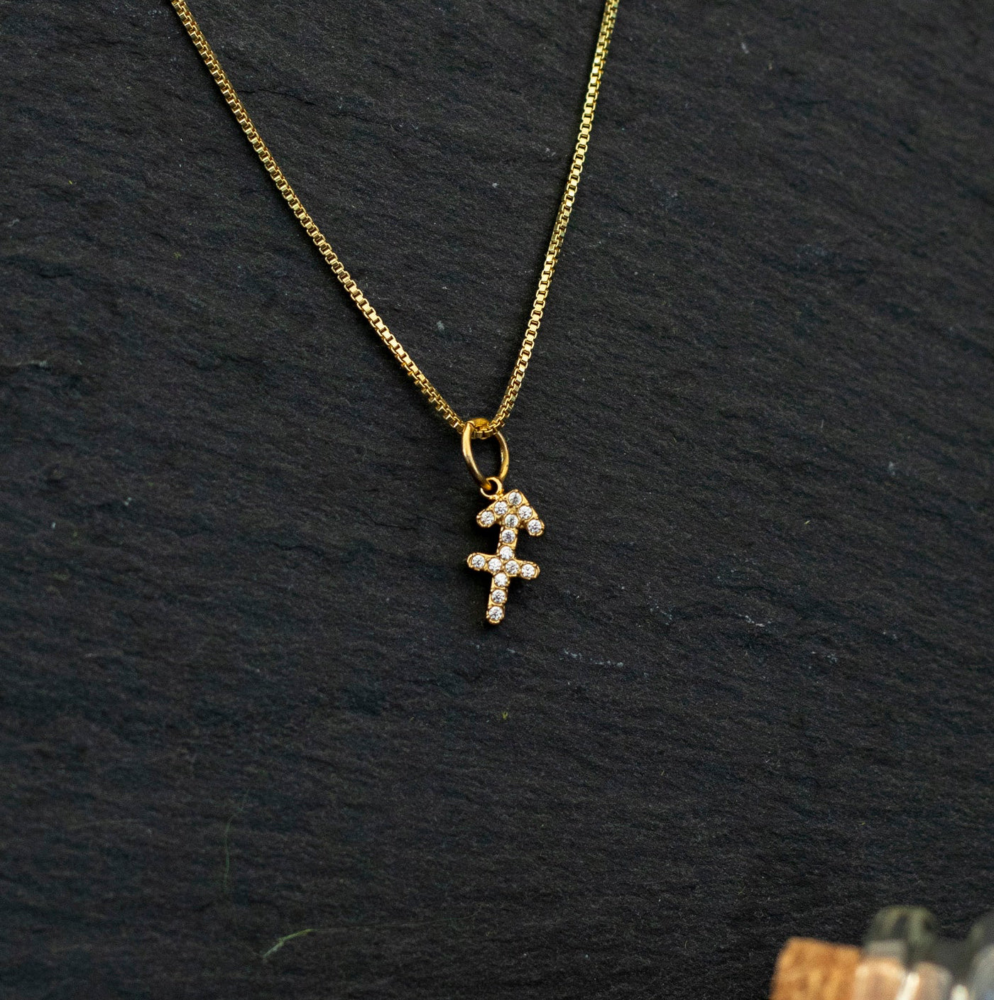 Collar Sagitario con Circones