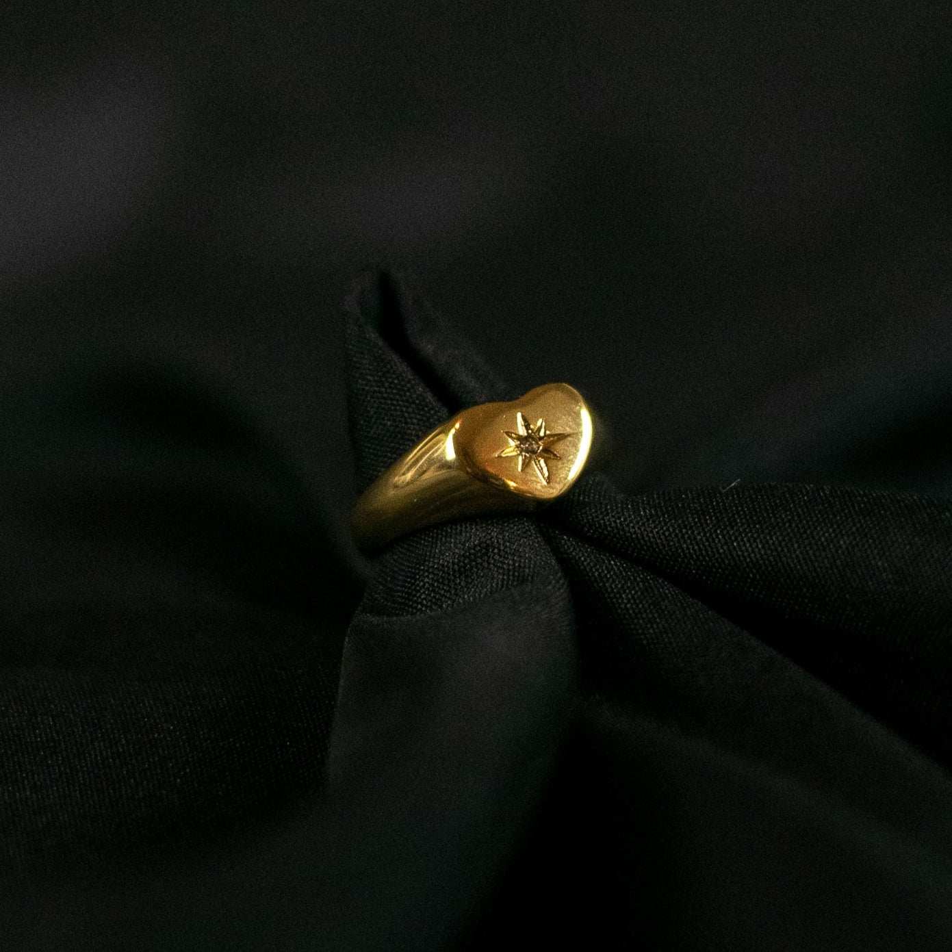 Anillo Lira