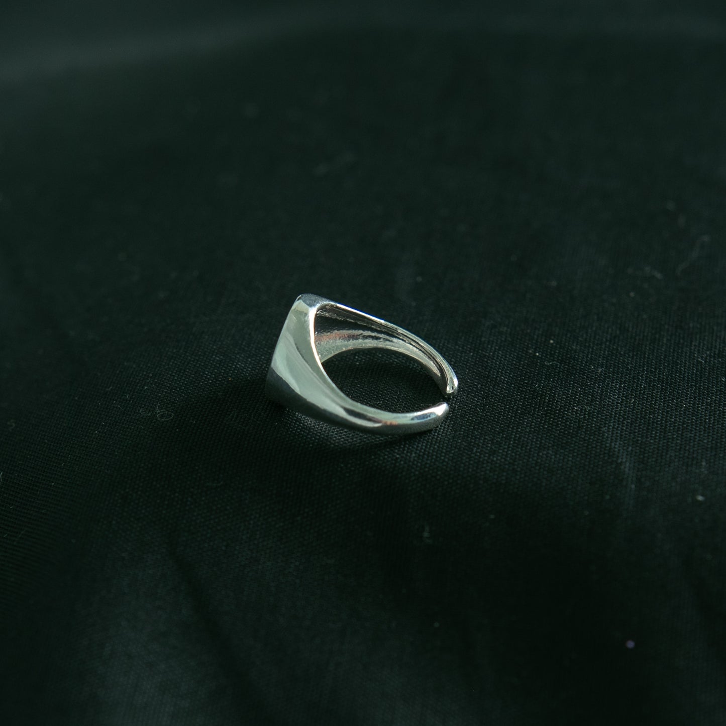 Anillo Signet Grabado Silver